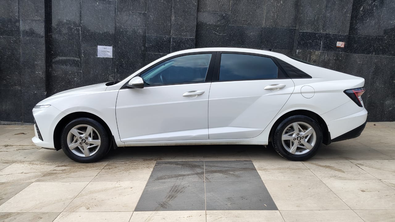 HYUNDAI VERNA - S - 2023