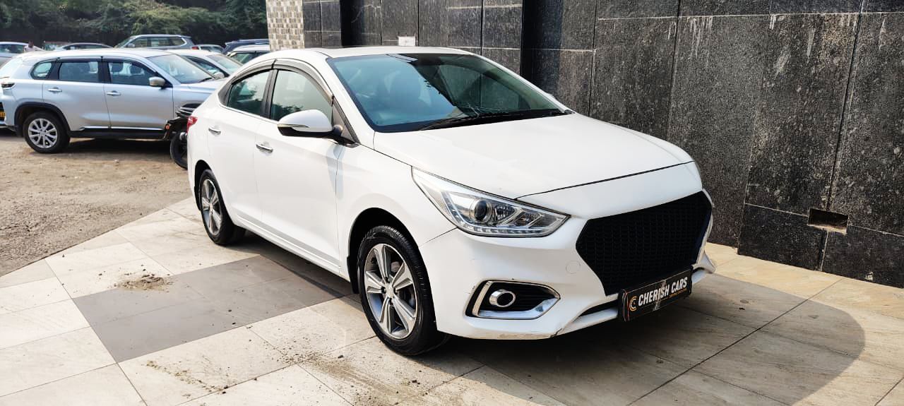 HYUNDAI VERNA - SX PLUS - SUNROOF AUTOMATIC - 2018