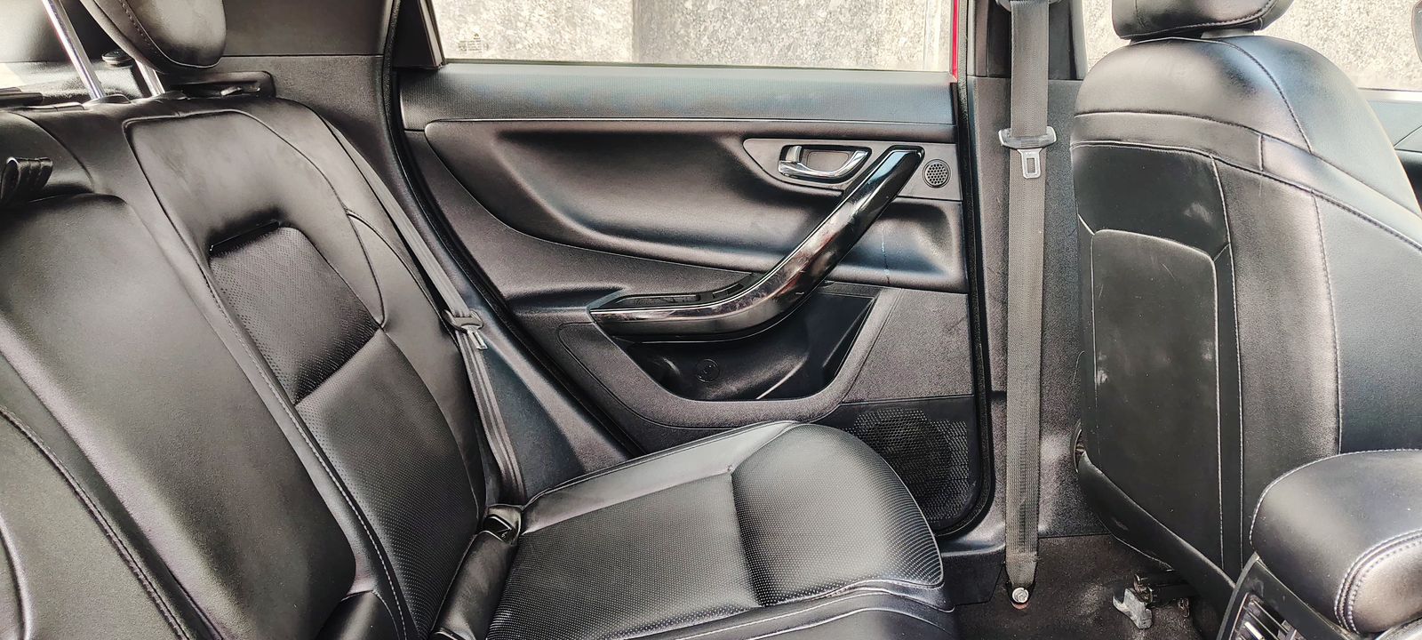 TATA NEXON - FEARLESS PLUS S DCA DUAL TONE - AUTOMATIC SUNROOF - UNREGISTERED