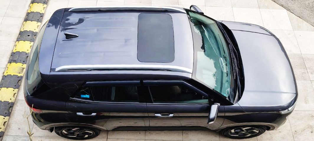 HYUNDAI VENUE - SX TURBO - SUNROOF - 2021