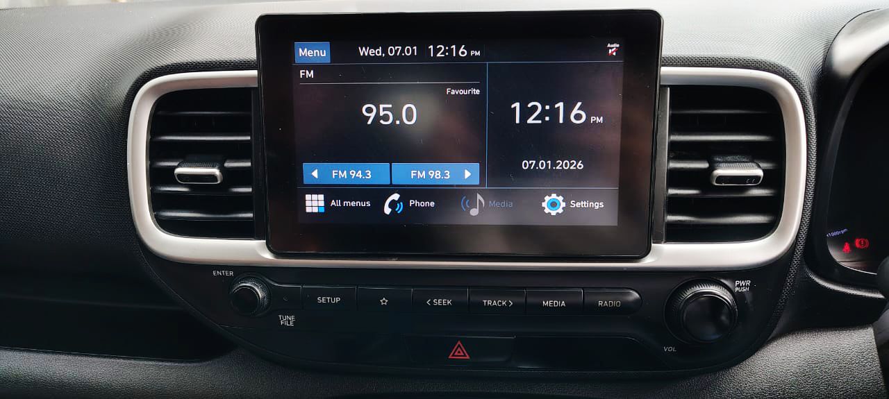 HYUNDAI VENUE - SX TURBO - SUNROOF - 2021