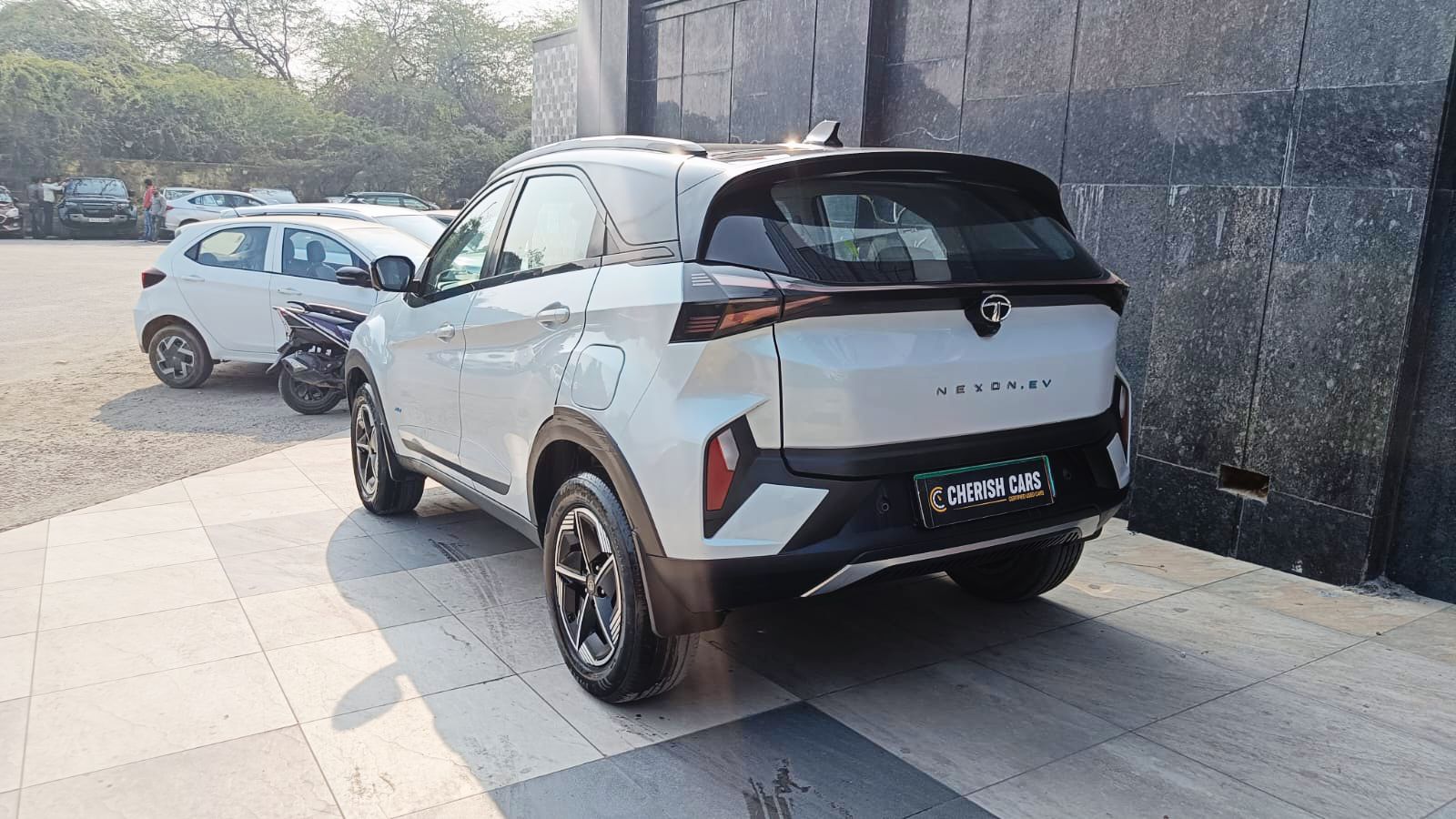 TATA NEXON EV - EMPOWERED LONG RANGE - 2023