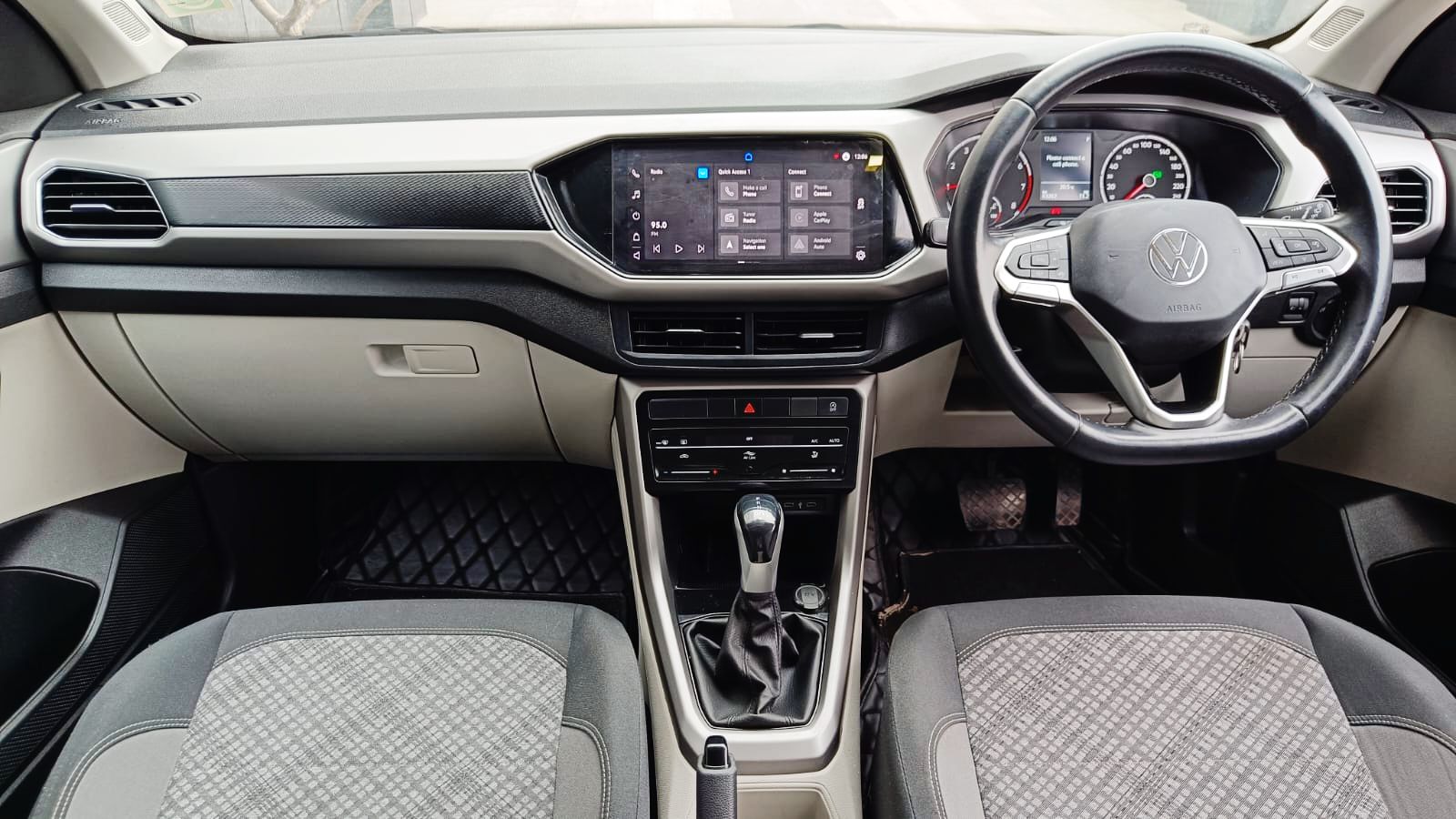 VW TAIGUN - HIGHLINE 1.0 TSI AT - AUTOMATIC - 2023
