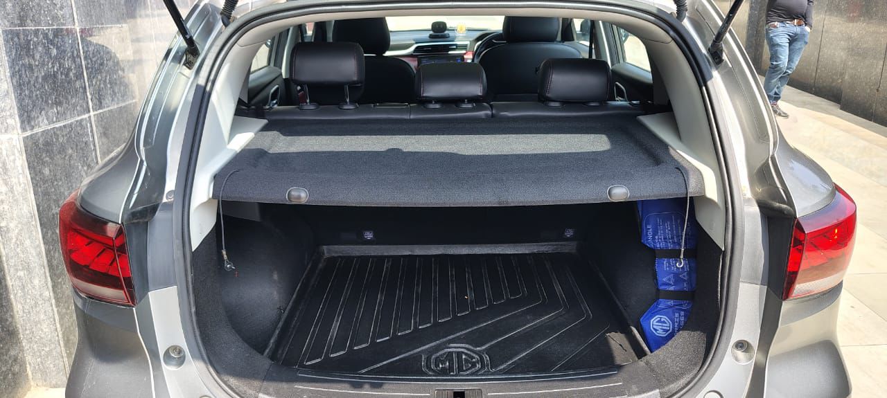 MG  ASTOR - 1.3 TURBO SAVVY RED - AUTOMATIC - PANAROMIC SUNROOF - 2023