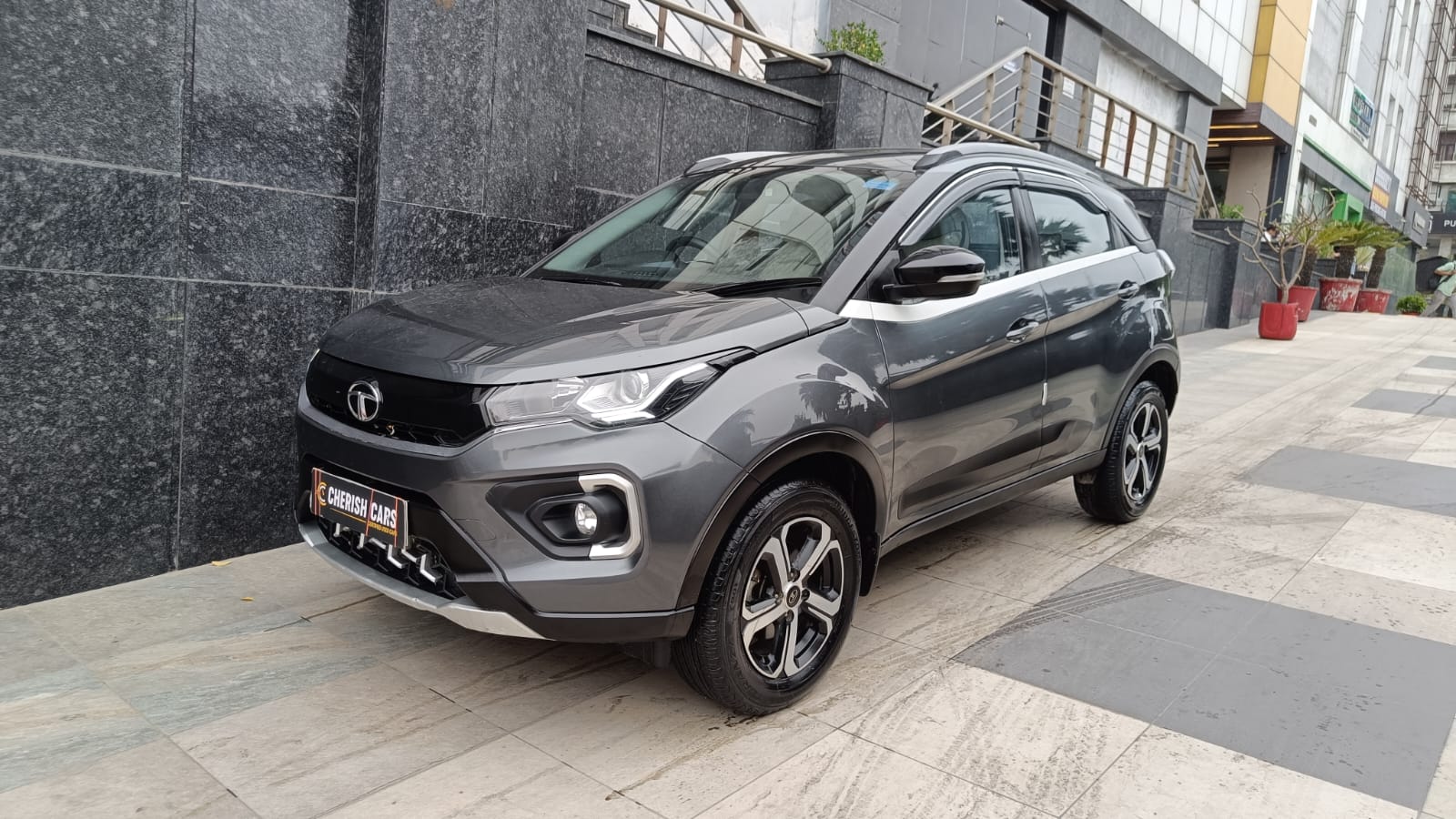 TATA NEXON - XZA PLUS - AUTOMATIC - 2023