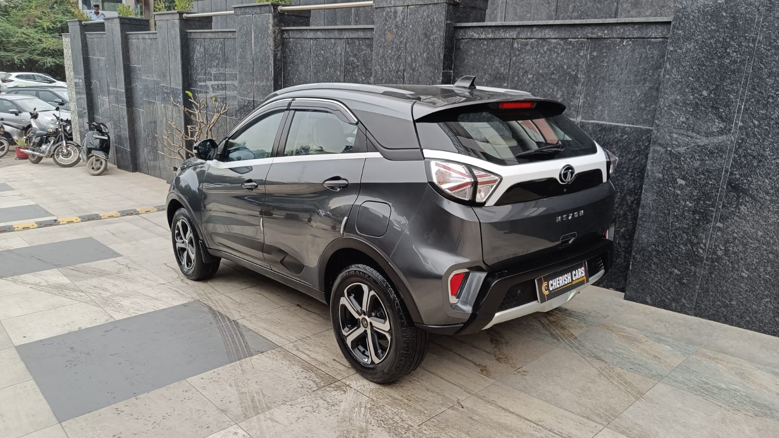 TATA NEXON - XZA PLUS - AUTOMATIC - 2023