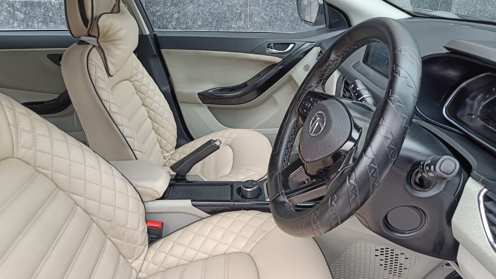 TATA NEXON - XZA PLUS - AUTOMATIC - 2023