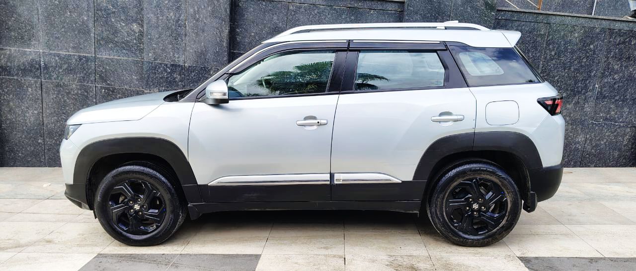 MARUTI BREZZA - ZXI AT SMART HYBRID - SUNROOF - AUTOMATIC - 2024