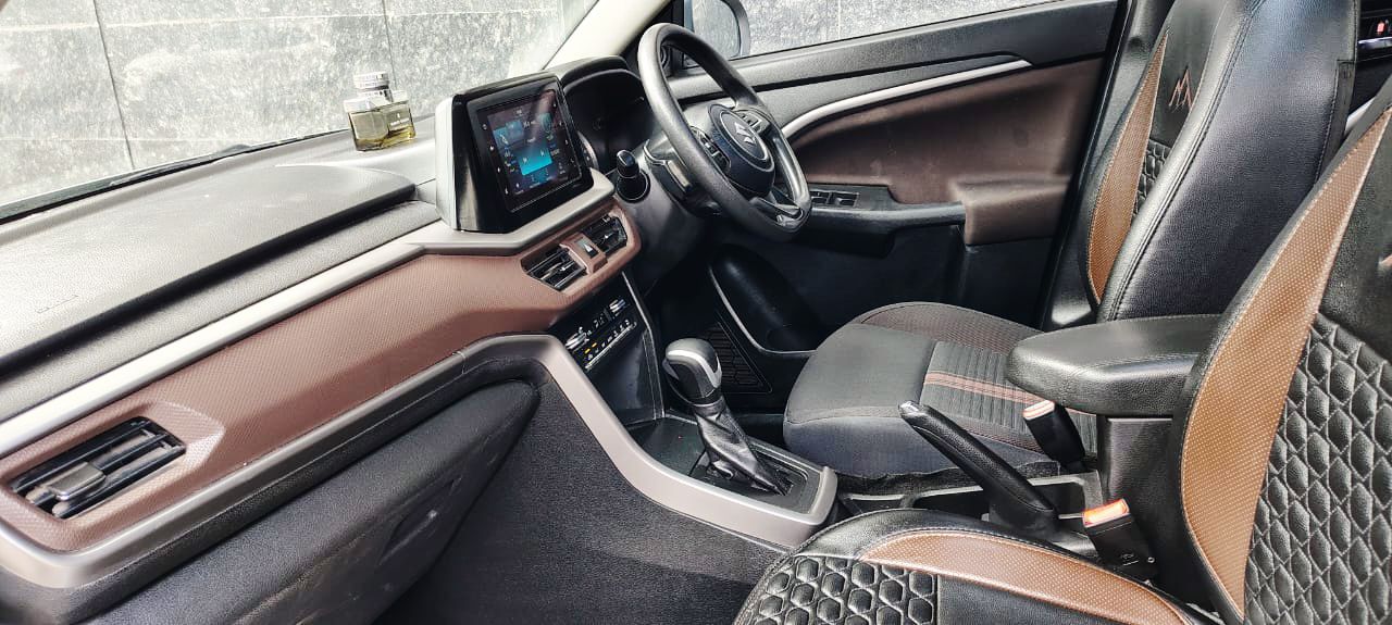 MARUTI BREZZA - ZXI AT SMART HYBRID - SUNROOF - AUTOMATIC - 2024