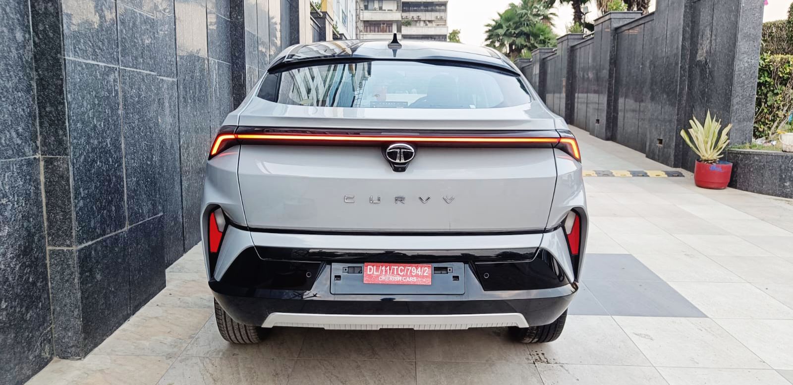 TATA CURVV - ACCOMPLISHED PLUS A TGDI - PANAROMIC SUNROOF - UNREGISTERED