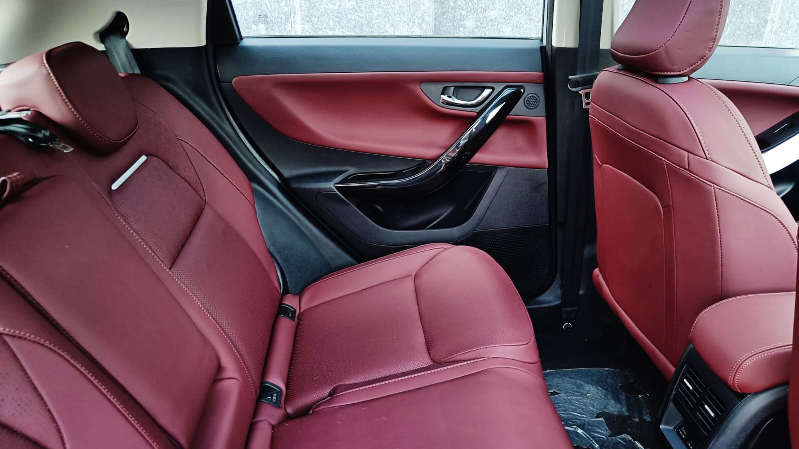 TATA CURVV - ACCOMPLISHED PLUS A TGDI - PANAROMIC SUNROOF - UNREGISTERED