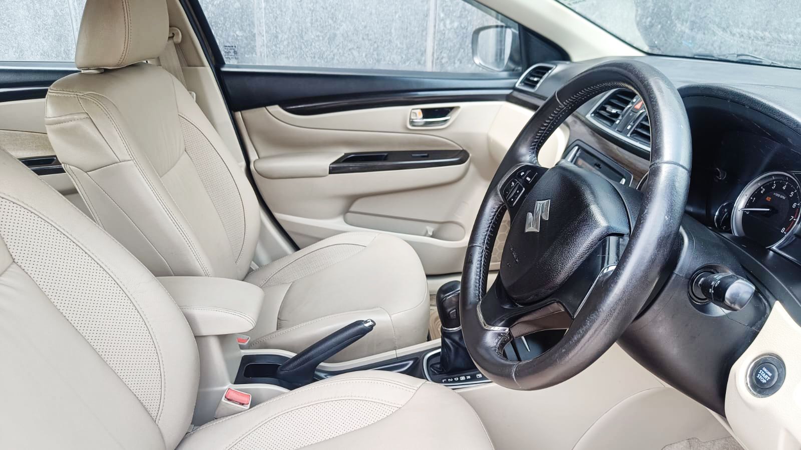 MARUTI SUZUKI CIAZ - ZXI PLUS AT - AUTOMATIC - 2016