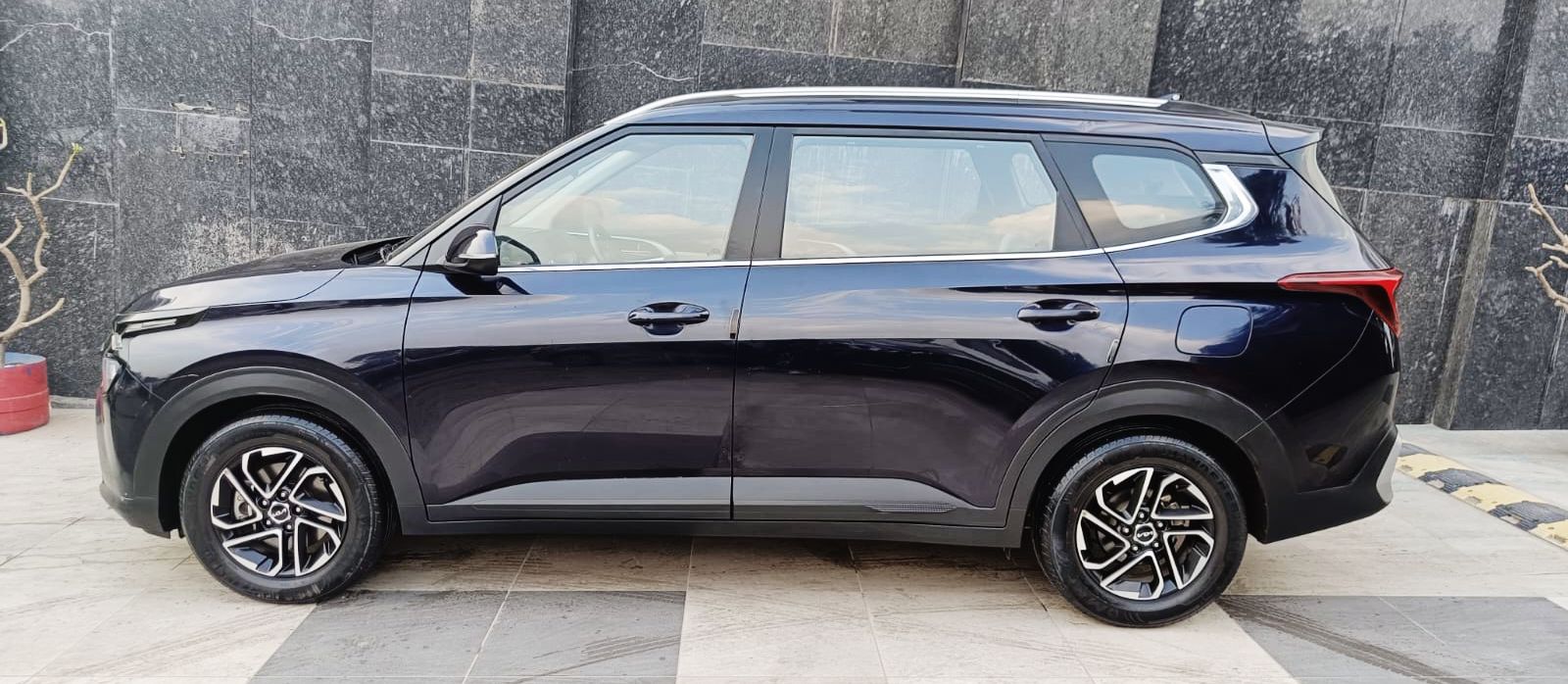 KIA CARENS - PRESTIGE PLUS DCT - AUTOMATIC - 2022