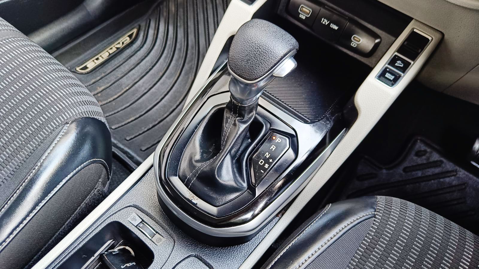 KIA CARENS - PRESTIGE PLUS DCT - AUTOMATIC - 2022