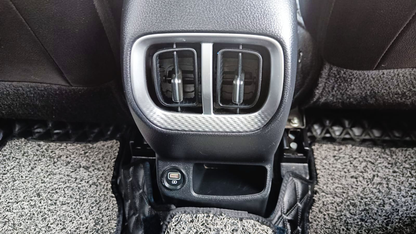 KIA SONET - HTK PLUS - 2021