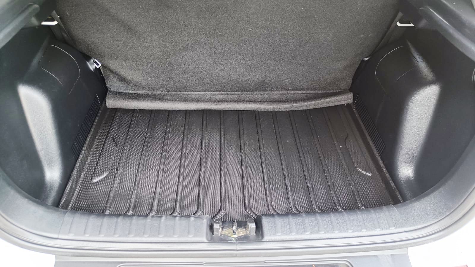 KIA SONET - HTK PLUS - 2021