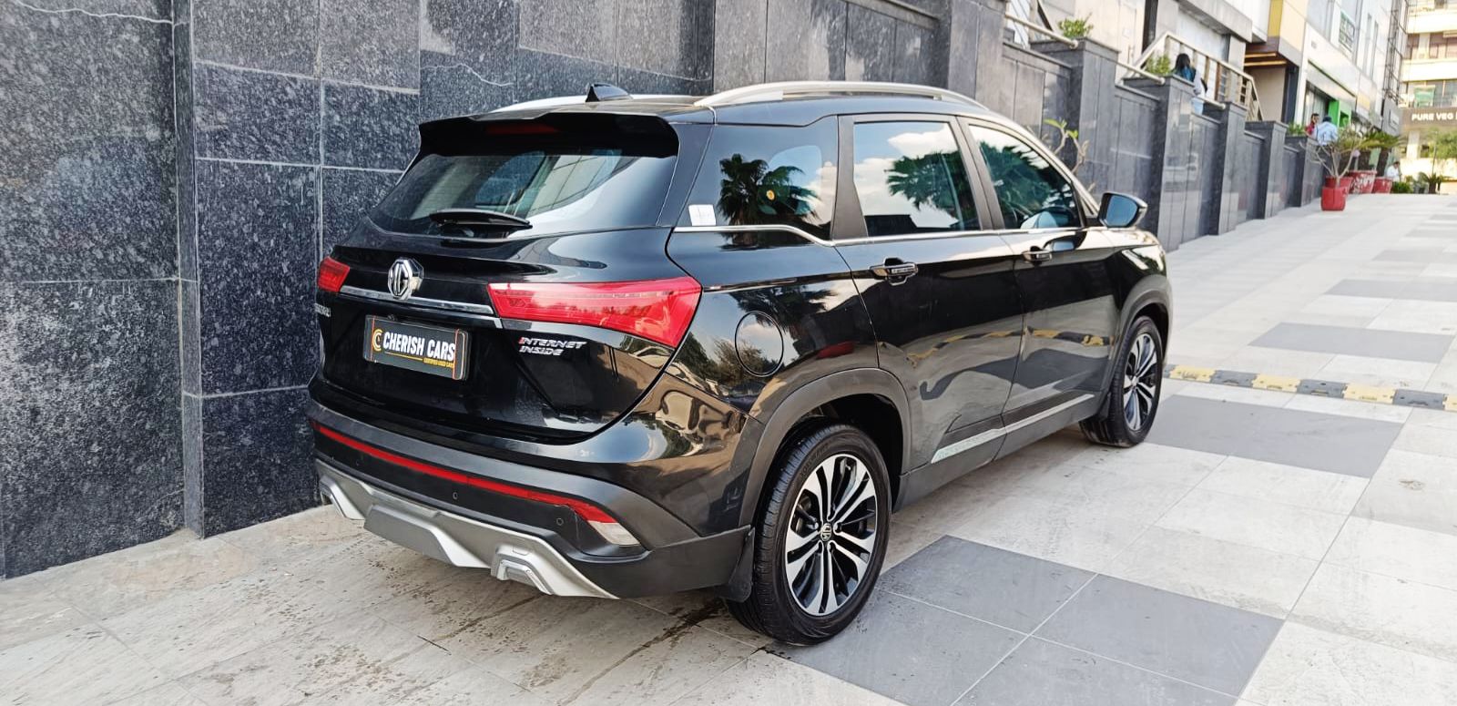 MG HECTOR - SHARP CVT – PANORAMIC SUNROOF - AUTOMATIC - 2021
