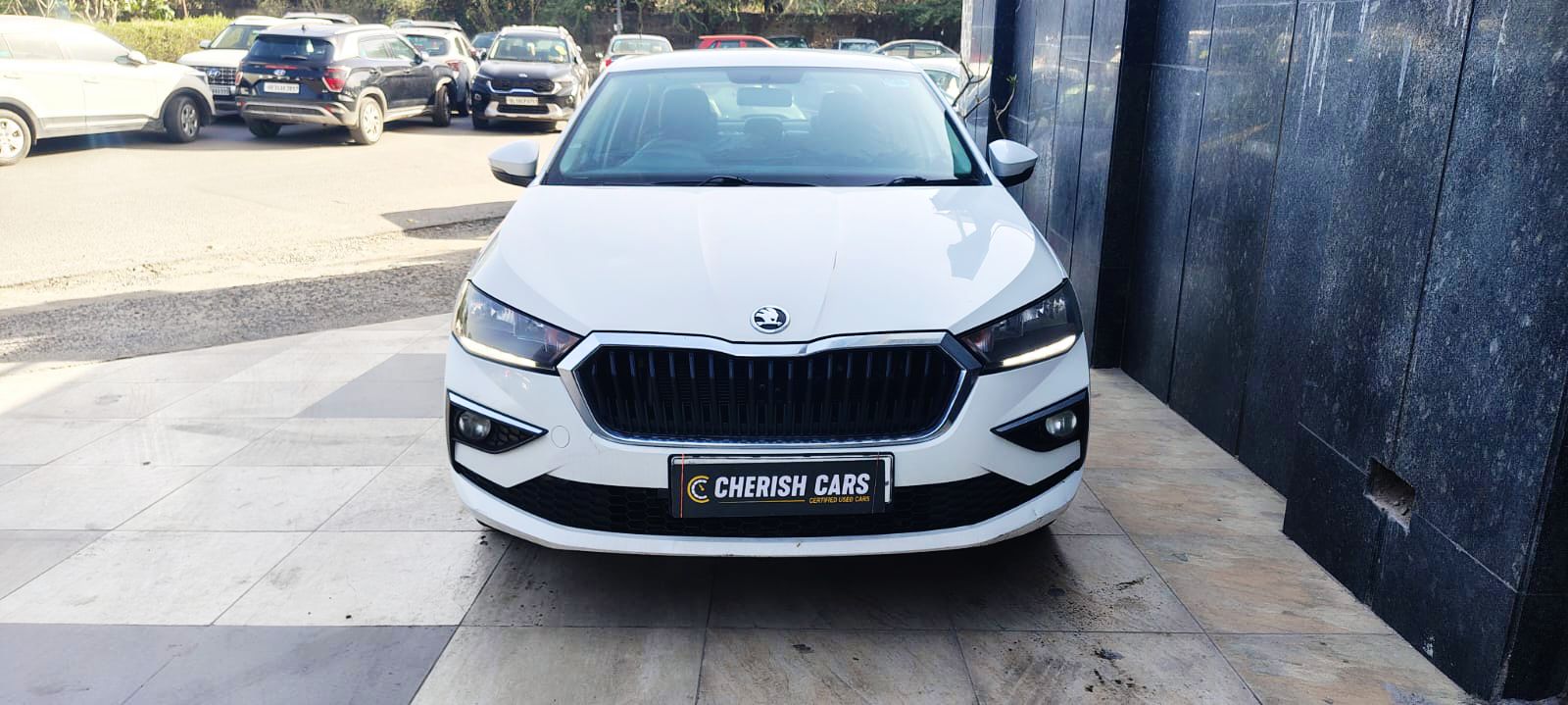 SKODA SLAVIA - AMBITION 1.5 TSI  DSG AT - AUTOMATIC - 2024