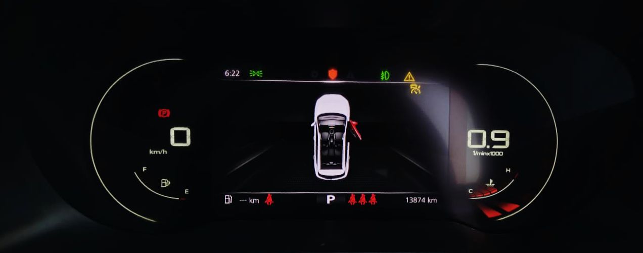 MG  ASTOR- SAVVY 1.3 TURBO AT RED - AUTOMATIC - PANAROMIC SUNROOF - 2023