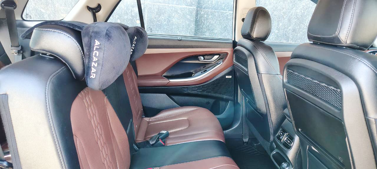 HYUNDAI ALCAZAR - SIGNATURE (O) DCT - PANAROMIC SUNROOF AUTOMATIC - 2024