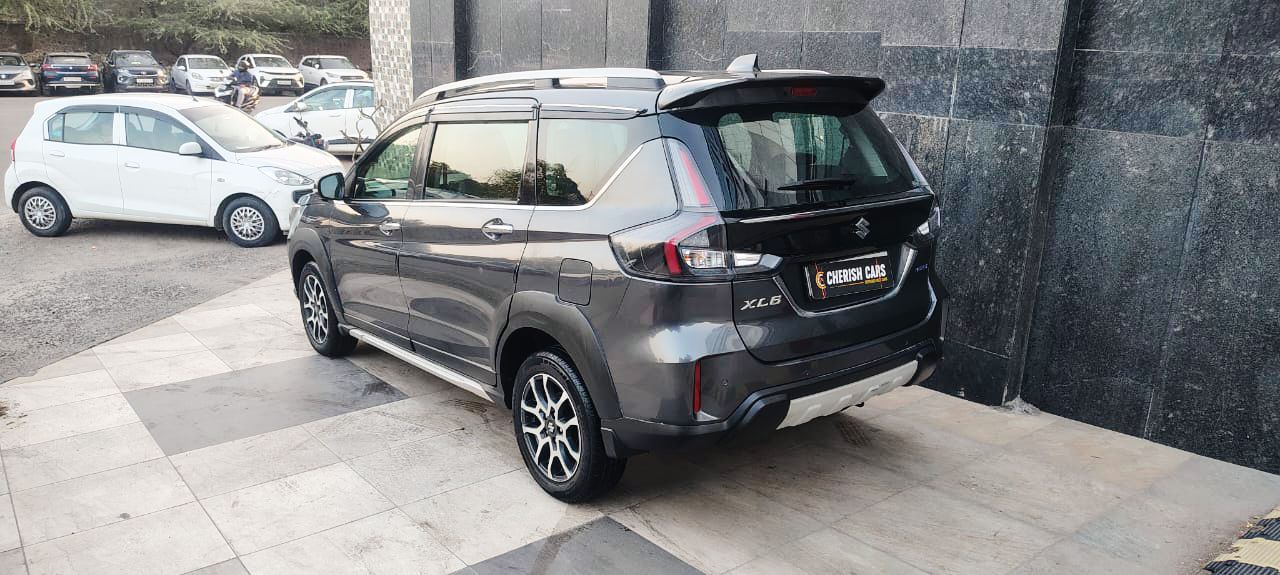 MARUTI XL6 - ALPHA SMART HYBRID - AUTOMATIC - 2022