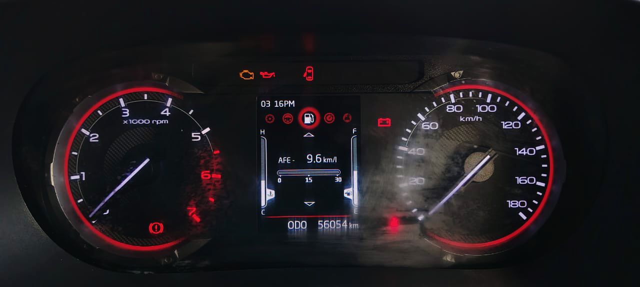 MAHINDRA THAR - LX P 4WD HT 4x4 - 2022