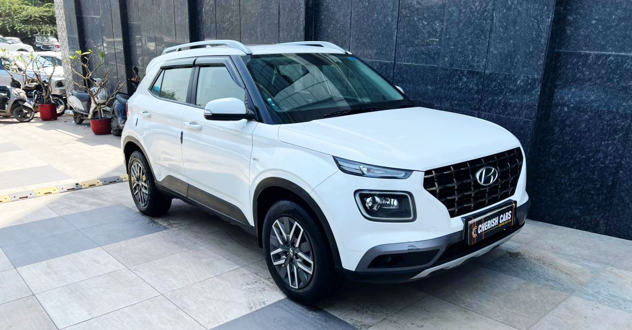 HYUNDAI VENUE - SX TURBO iMT - SUNROOF - 2021