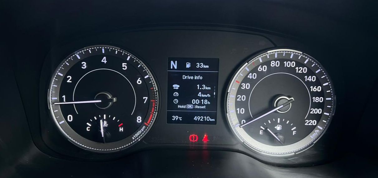 HYUNDAI VENUE - SX TURBO iMT - SUNROOF - 2021