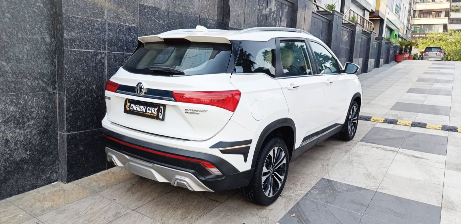 MG HECTOR - SHARP DCT – PANORAMIC SUNROOF - AUTOMATIC - 2021