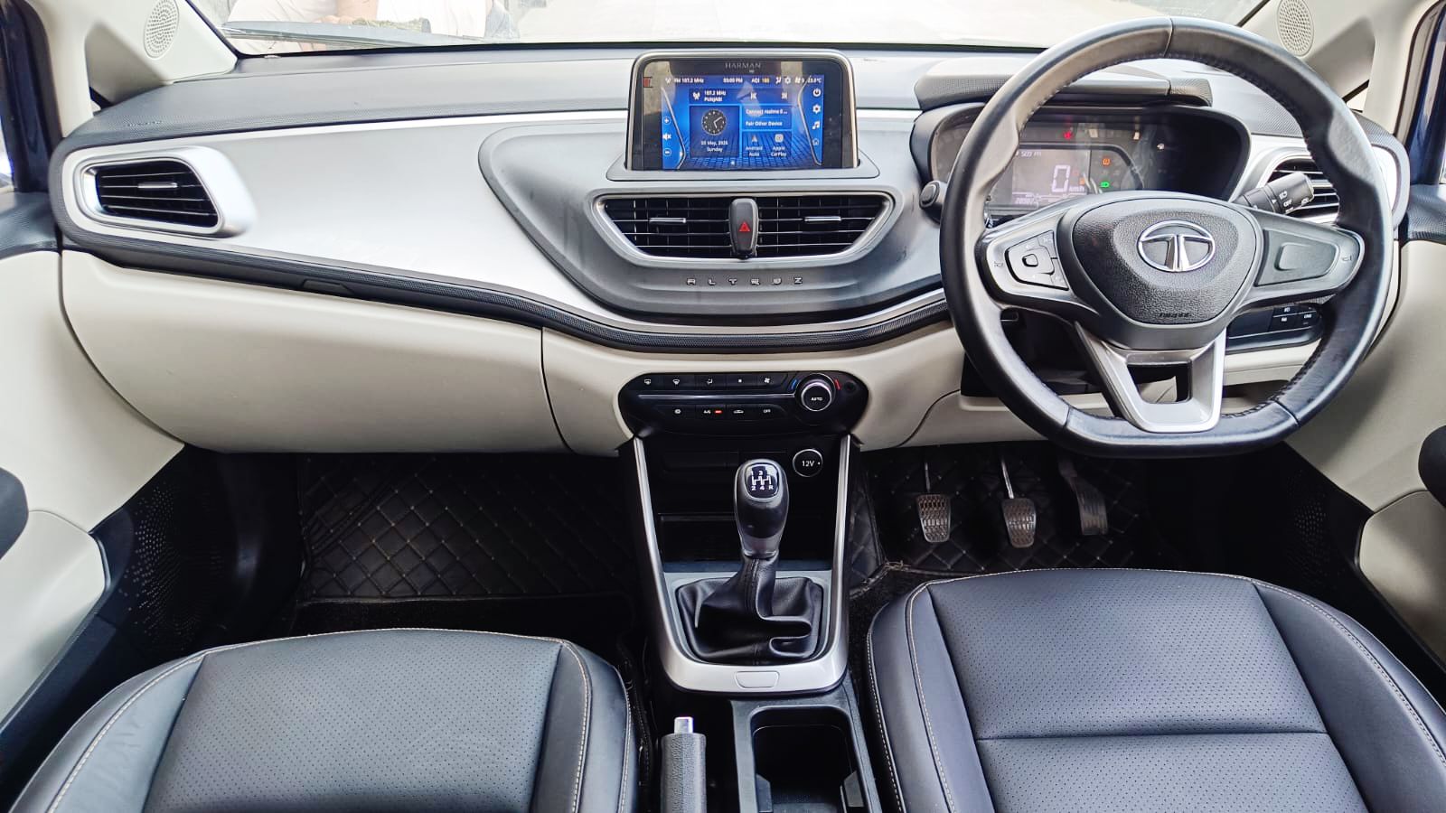 TATA ALTROZ - XZ PLUS OS iCNG - SUNROOF - 2023