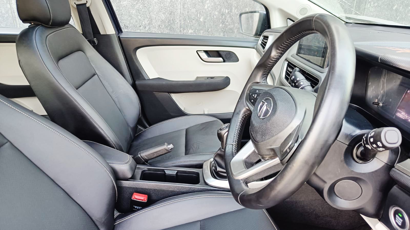 TATA ALTROZ - XZ PLUS OS iCNG - SUNROOF - 2023