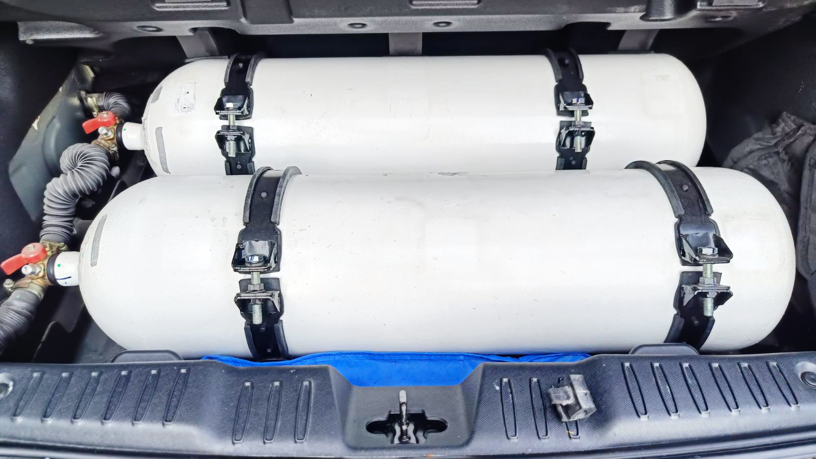 TATA ALTROZ - XZ PLUS OS iCNG - SUNROOF - 2023