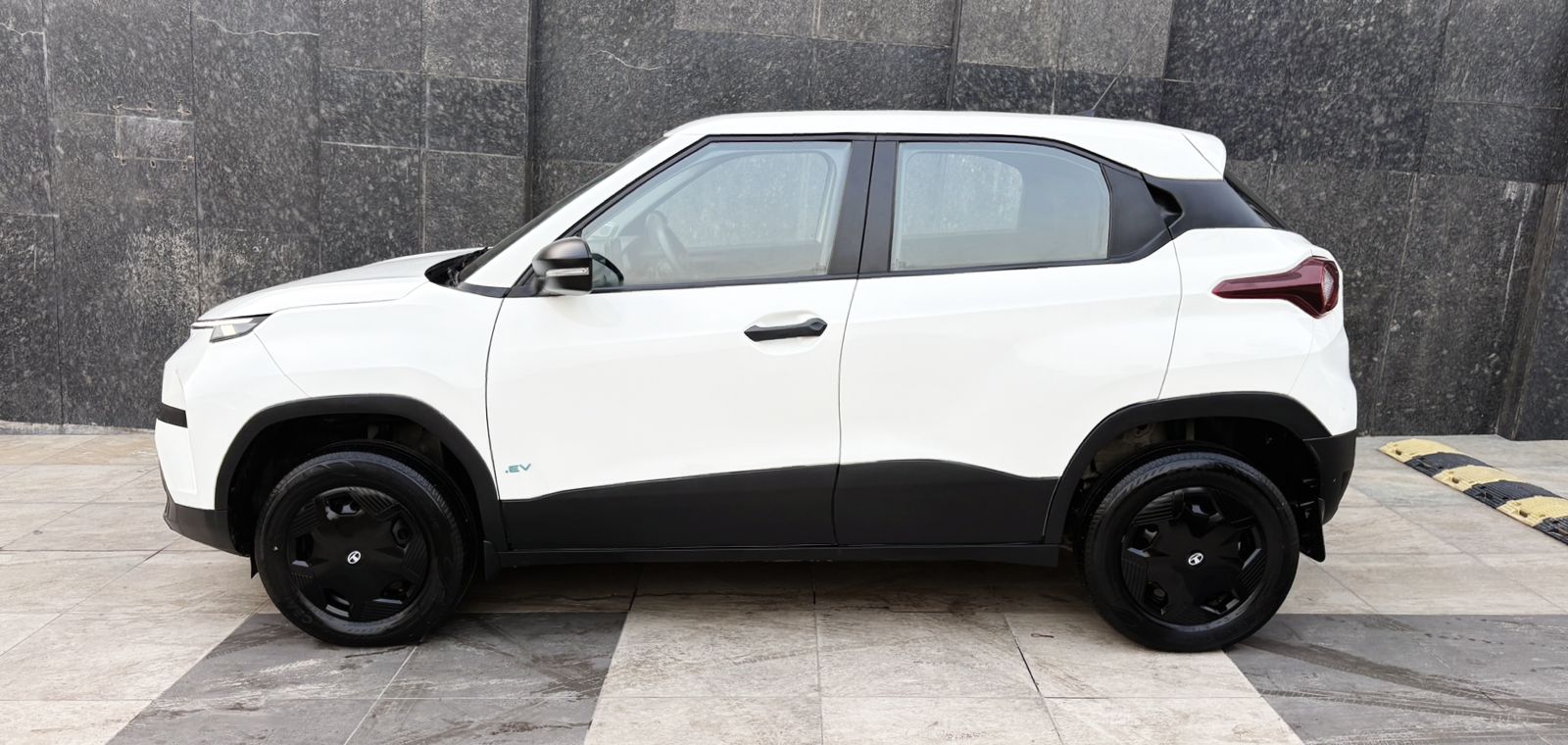 TATA PUNCH EV - SMART PLUS - 2024