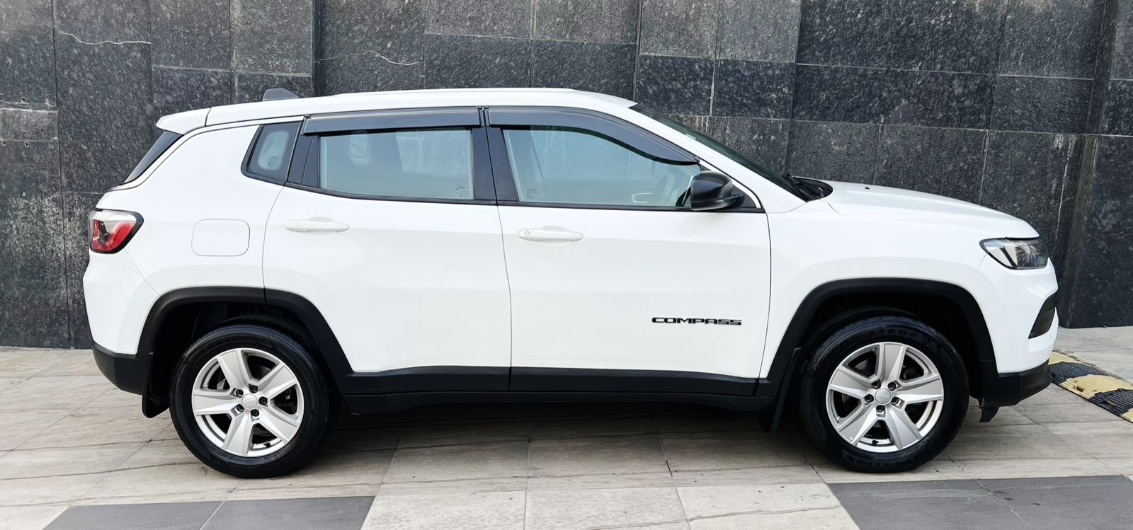 JEEP COMPASS - SPORTS AT - AUTOMATIC - 2022