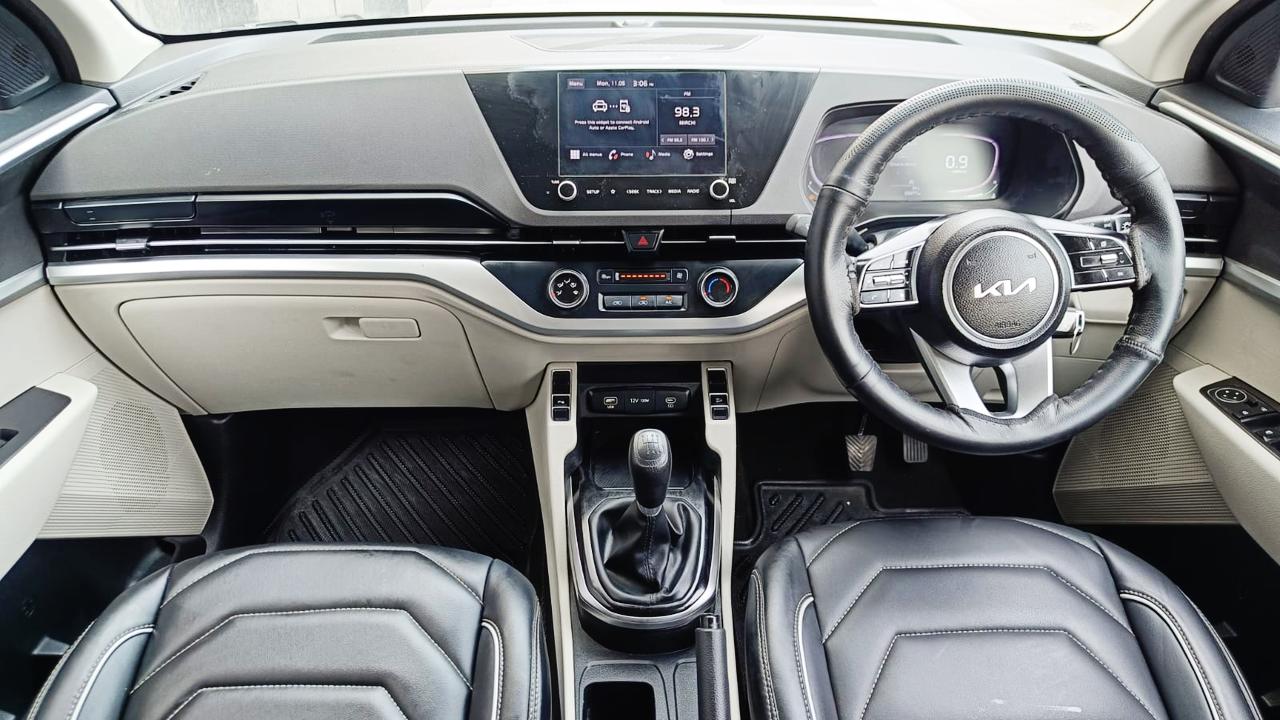 KIA CARENS - PRESTIGE IMT 7 - 2023