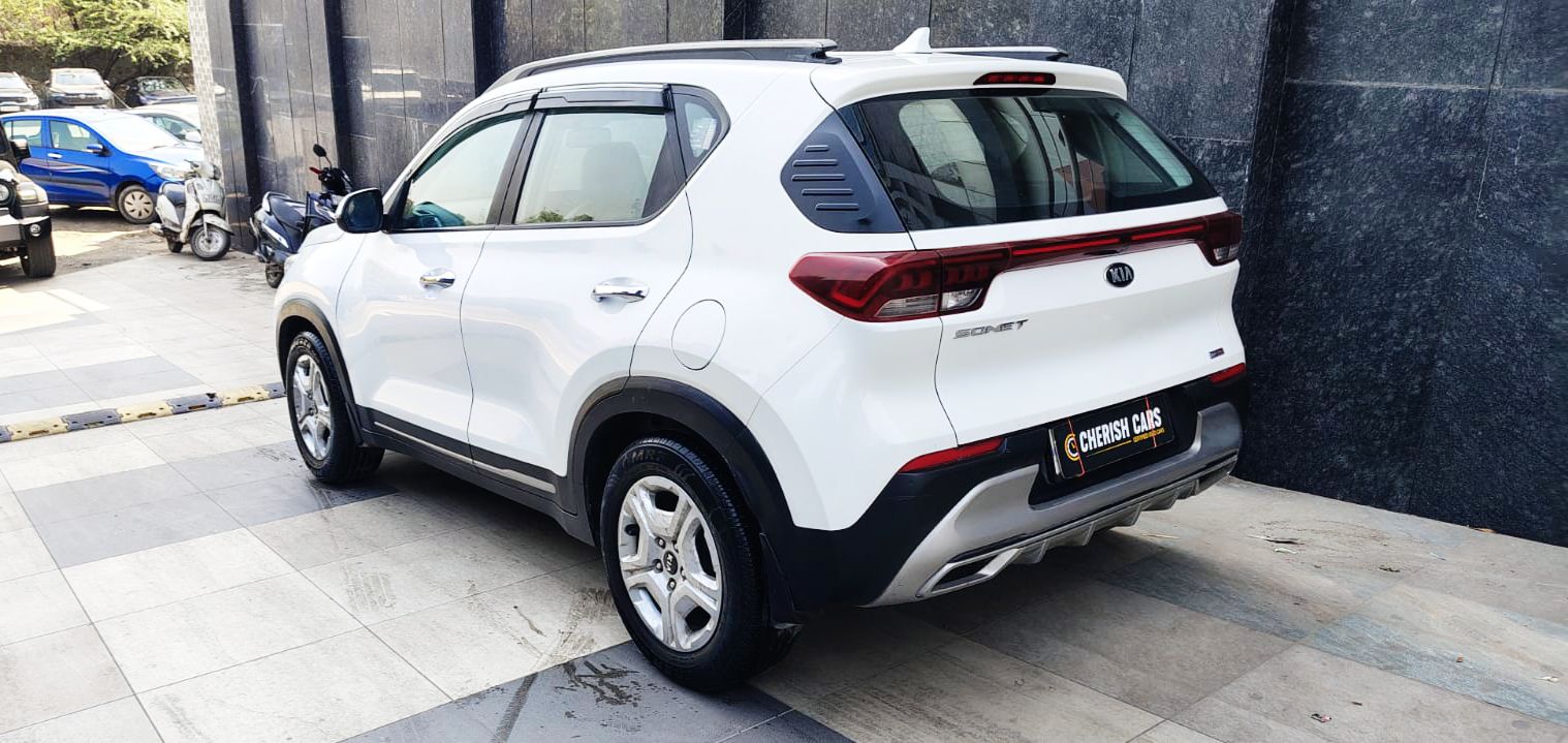 KIA SONET - HTX IMT - SUNROOF - 2021