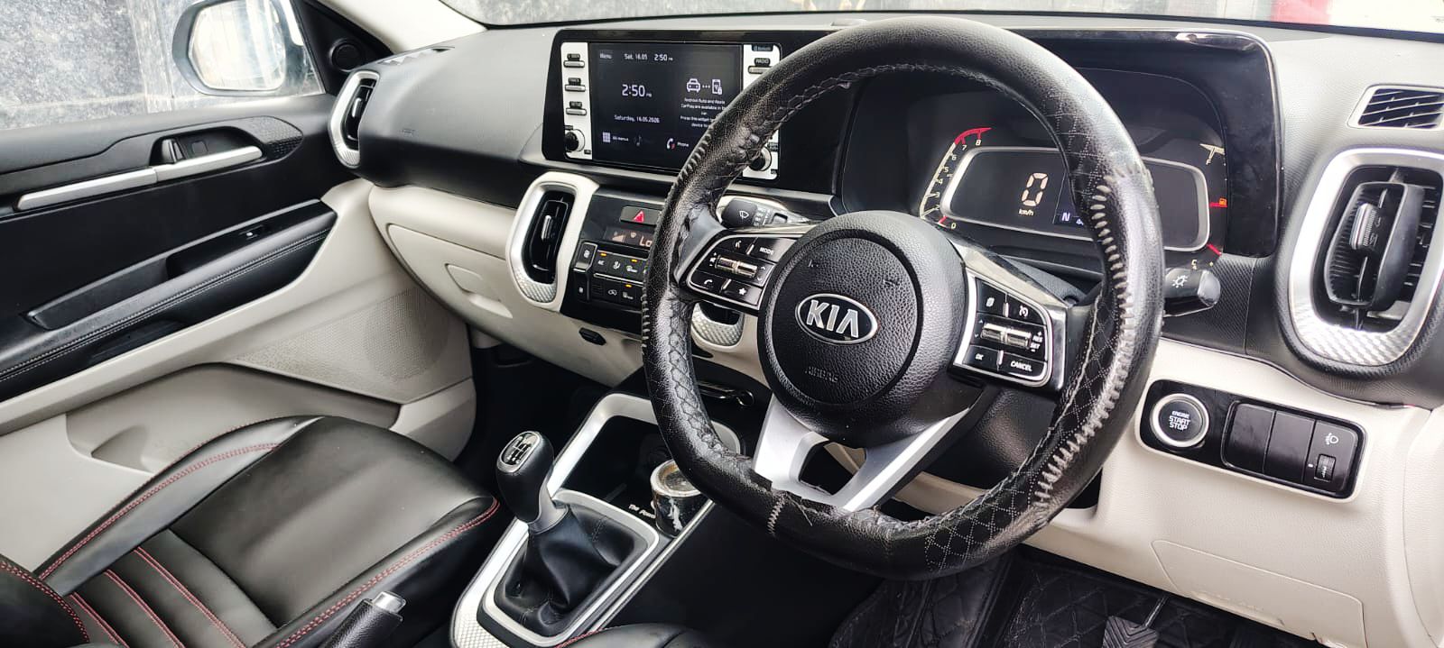 KIA SONET - HTX IMT - SUNROOF - 2021
