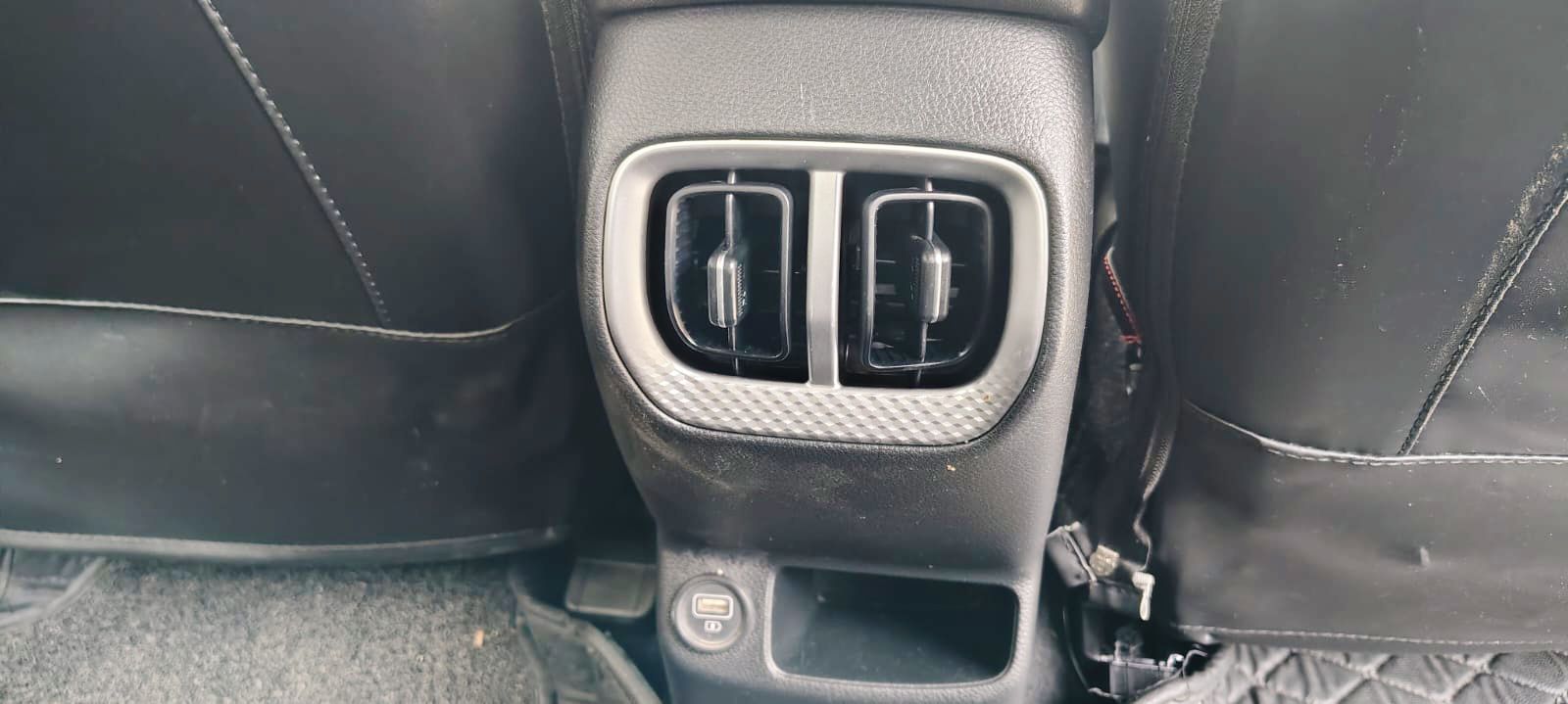 KIA SONET - HTX IMT - SUNROOF - 2021