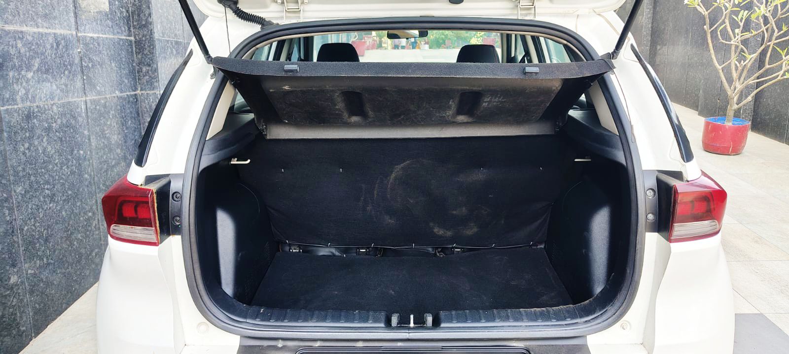 KIA SONET - HTX IMT - SUNROOF - 2021