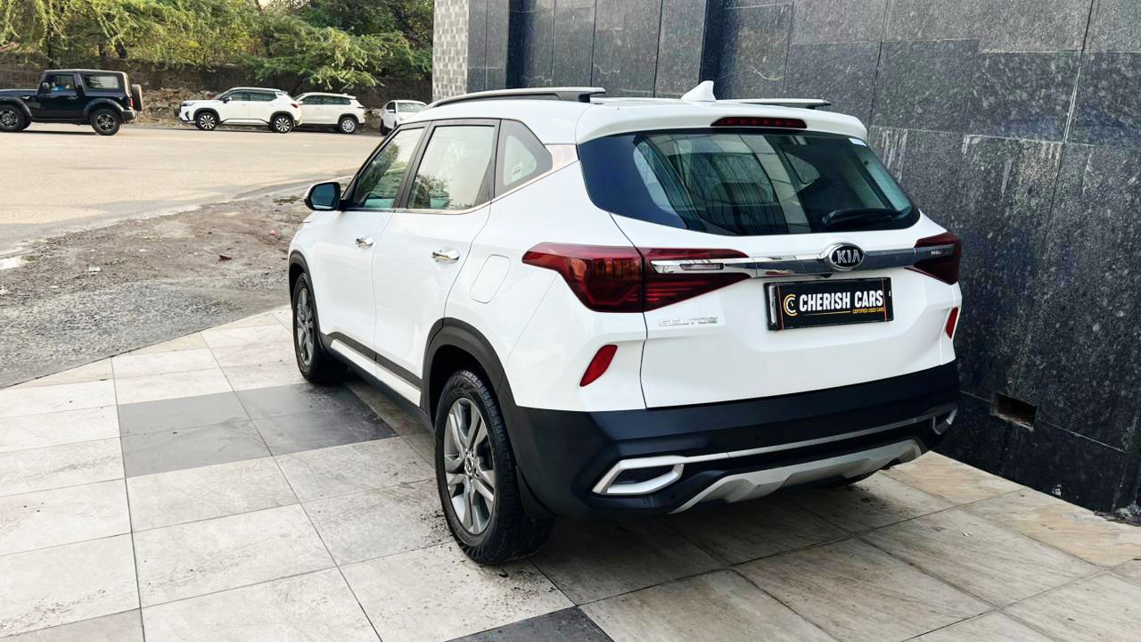 KIA SELTOS - HTX IVT - SUNROOF - AUTOMATIC - 2021