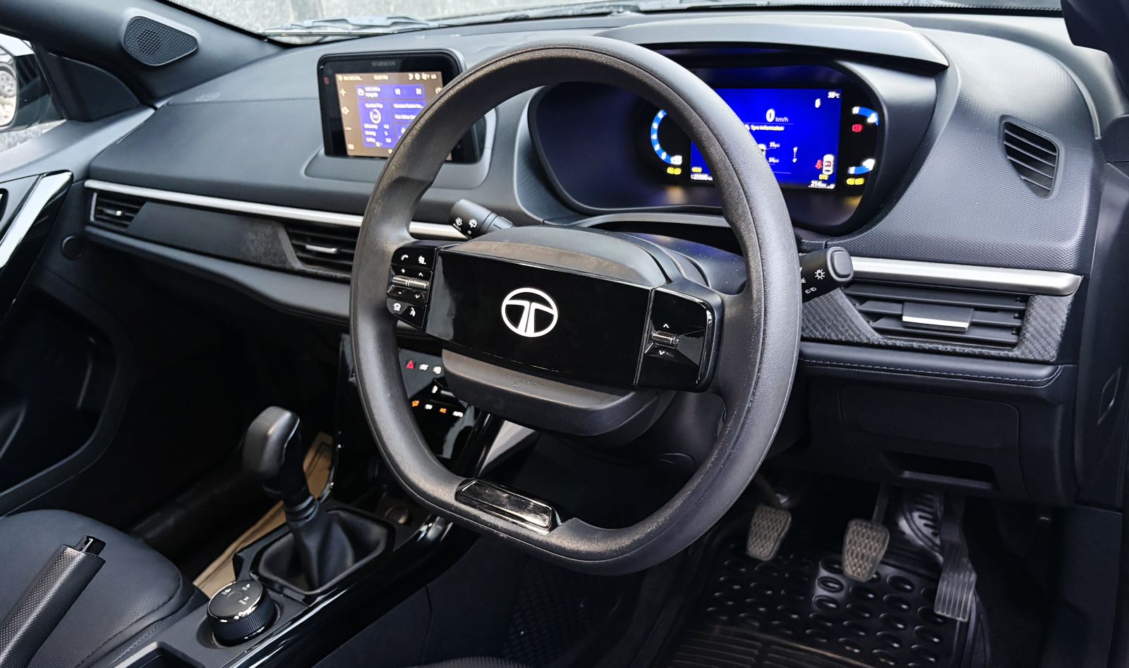 TATA NEXON - CREATIVE DARK EDITION - 2024