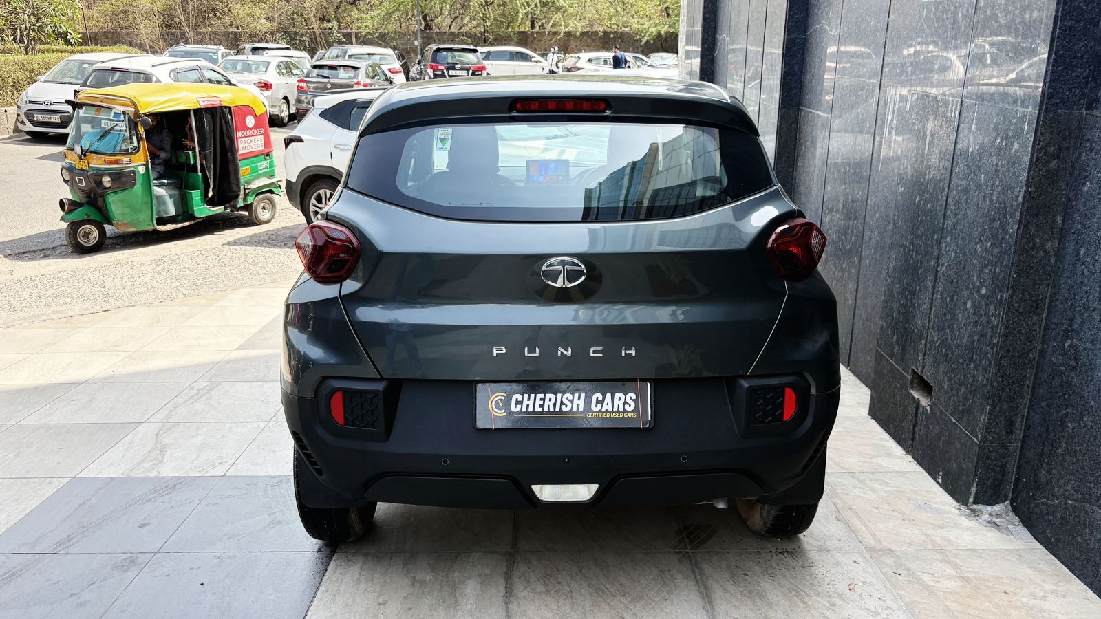 TATA PUNCH - ADVENTURE - 2023