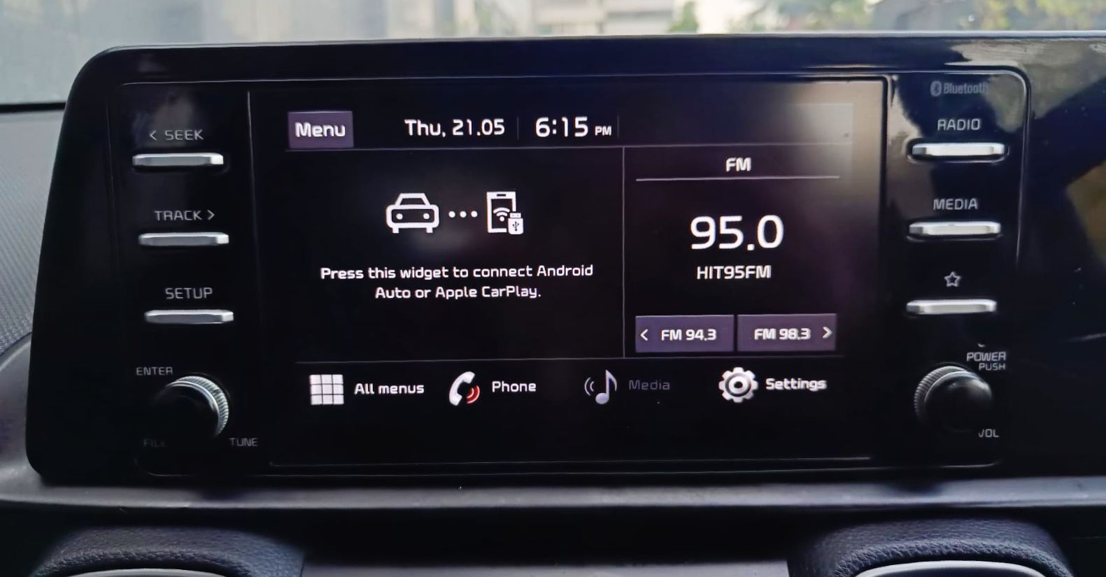 KIA SONET - HTK PLUS IMT - SUNROOF - 2023
