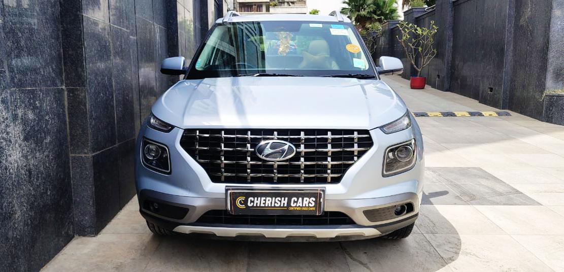 HYUNDAI VENUE - SX TURBO iMT - SUNROOF - 2022
