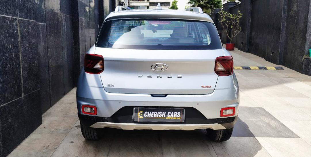 HYUNDAI VENUE - SX TURBO iMT - SUNROOF - 2022