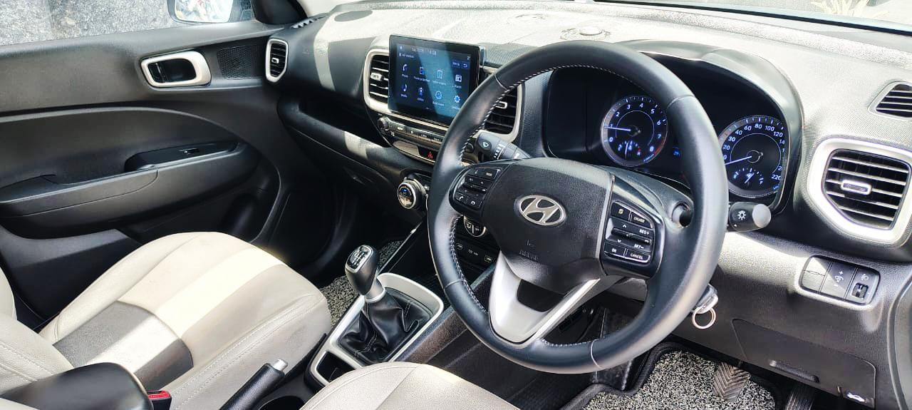 HYUNDAI VENUE - SX TURBO iMT - SUNROOF - 2022