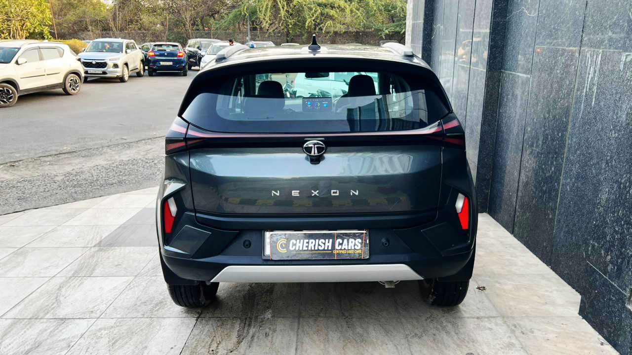 TATA NEXON - CREATIVE AMT - AUTOMATIC - 2025