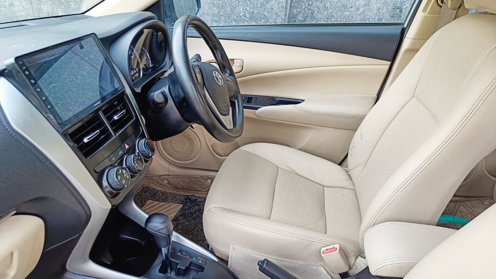 TOYOTA YARIS - J CVT AUTOMATIC- 2019