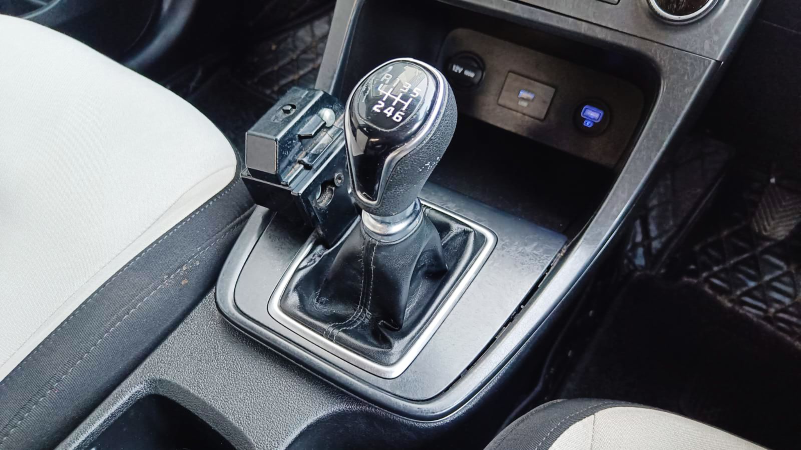 HYUNDAI CRETA - EX - 2021