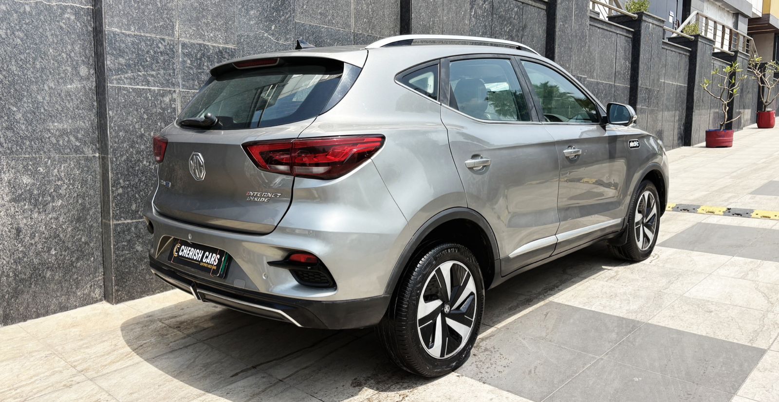 MG ZS EV - EXCLUSIVE EV - 2023